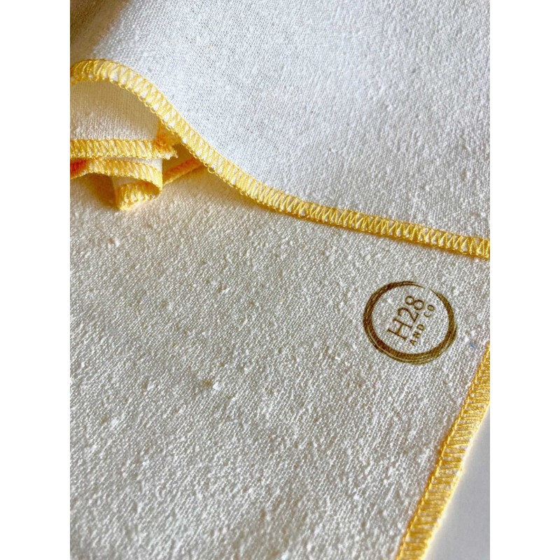 H28 and Co - 100% natural silk hair towel (50x100cm) white/ivory color